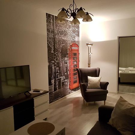 Kaja Apartamenty Legnica Kültér fotó