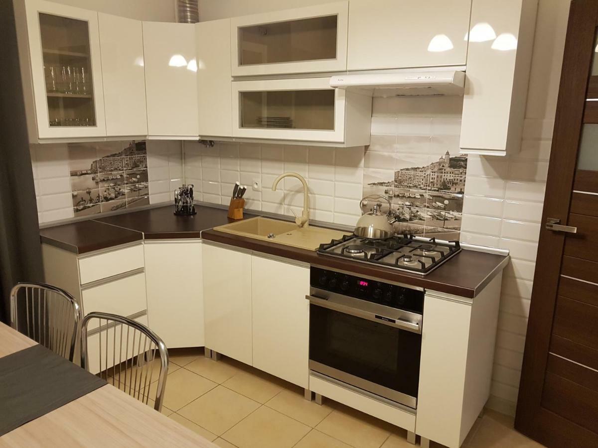 Kaja Apartamenty Legnica Kültér fotó