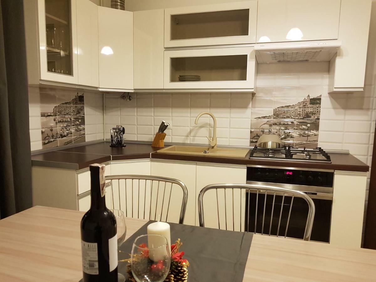 Kaja Apartamenty Legnica Kültér fotó