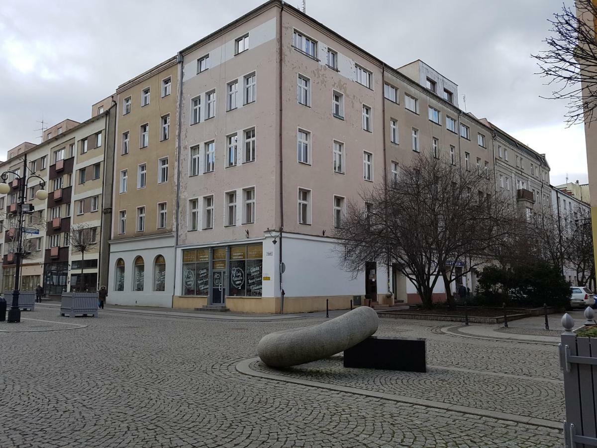 Kaja Apartamenty Legnica Kültér fotó