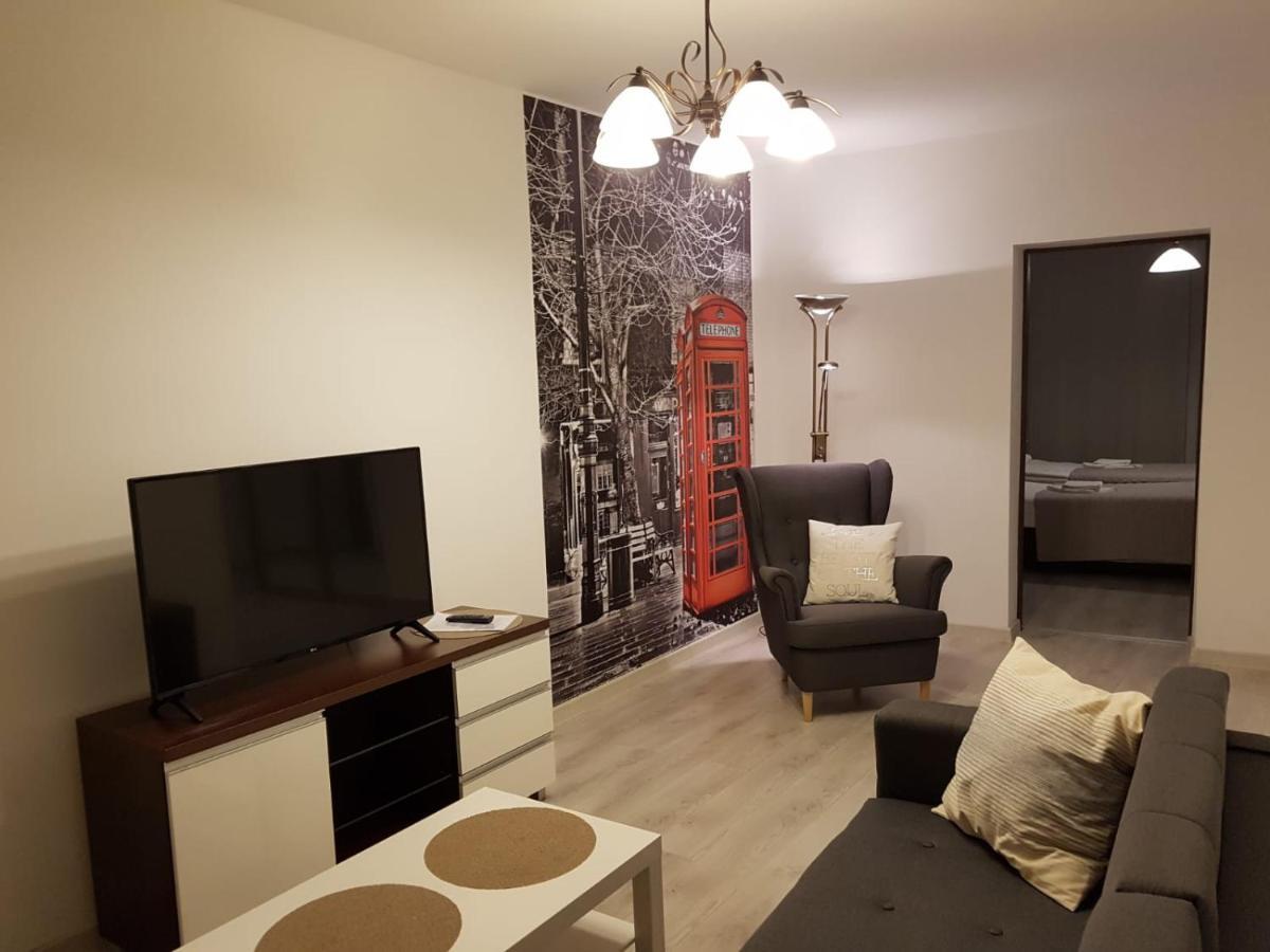 Kaja Apartamenty Legnica Kültér fotó