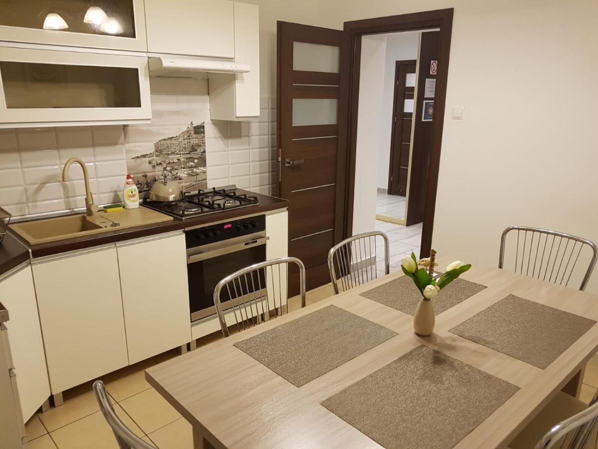 Kaja Apartamenty Legnica Kültér fotó