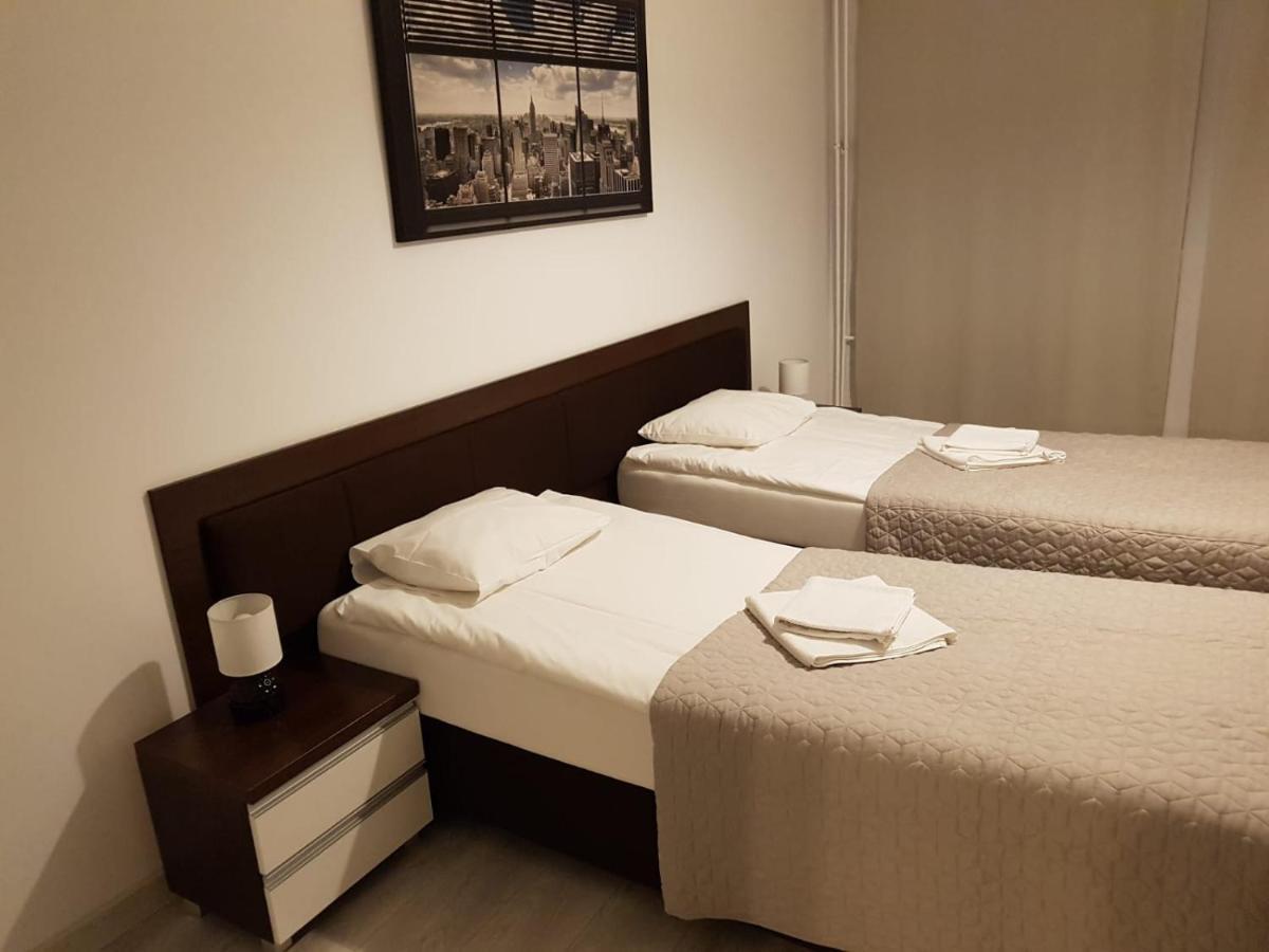 Kaja Apartamenty Legnica Kültér fotó